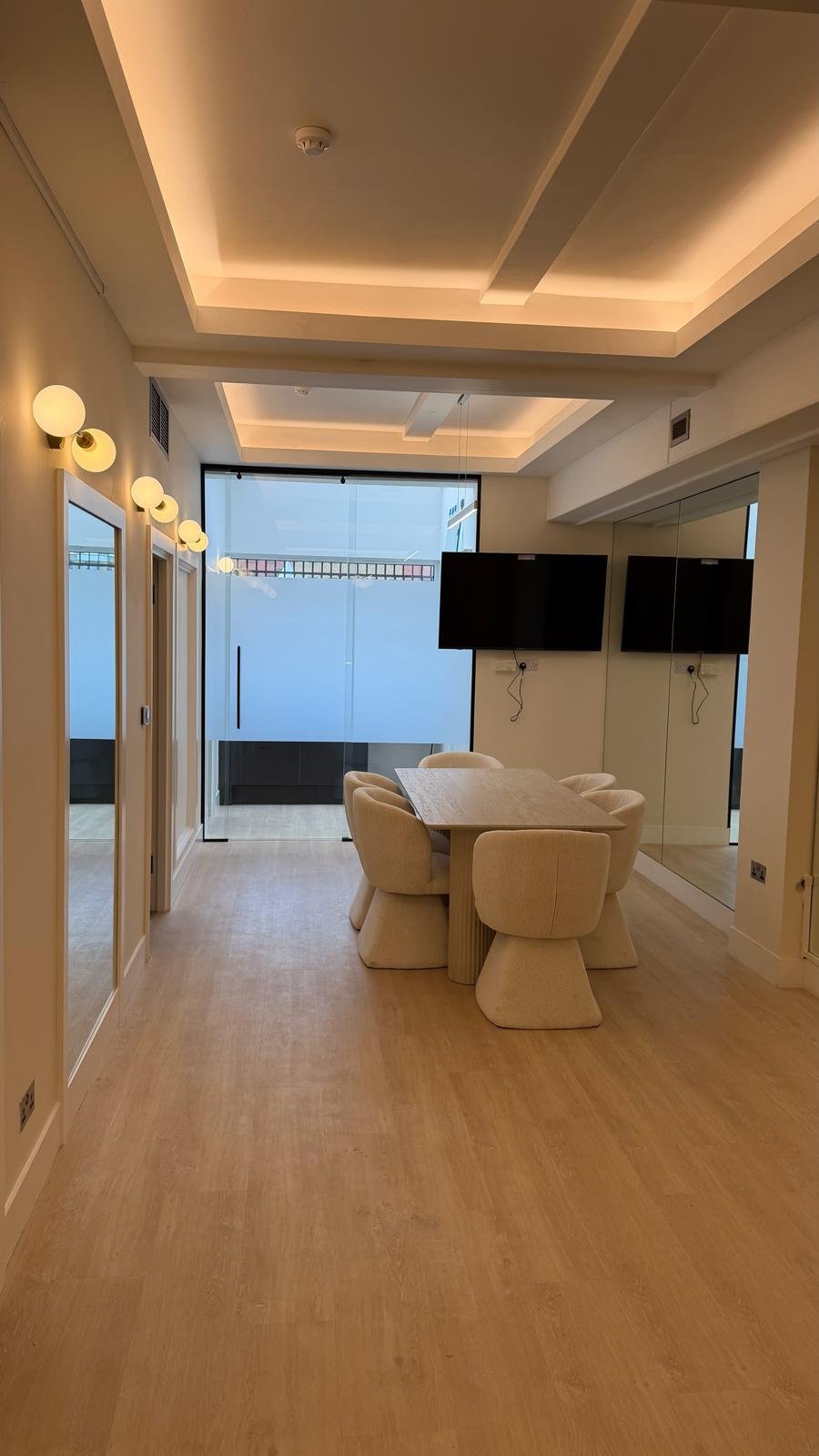 Syno Health consultation and meeting space